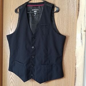 Mens vest size L